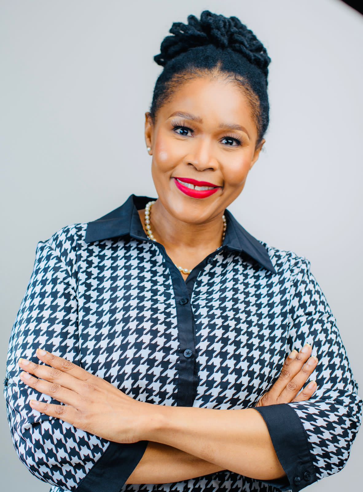 Dr. Zamambo Mkhize